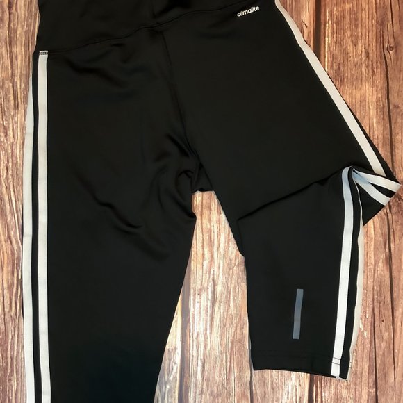 Adidas High Rise 3 Stripe Capri Pant Size Small - Picture 2 of 3